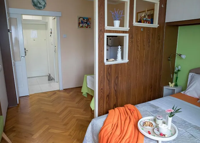 Διαμέρισμα Meli *